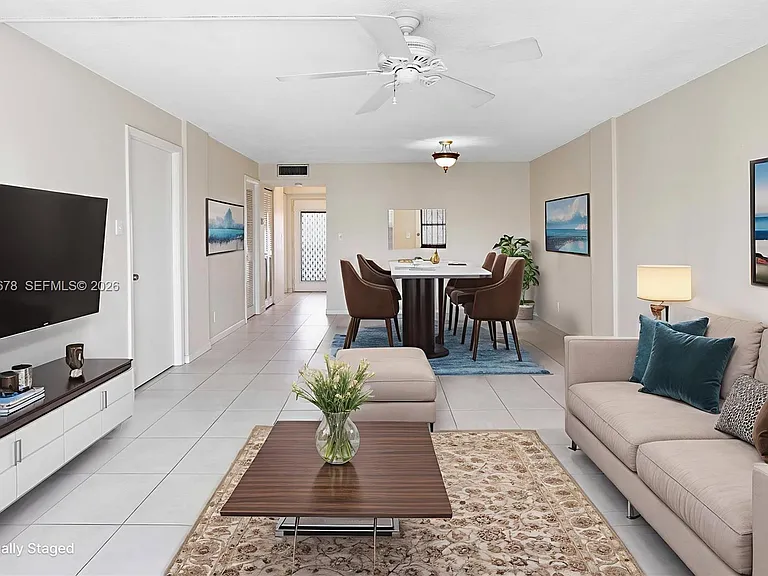 505 E Dania Beach Blvd #4-3G — Photo 3