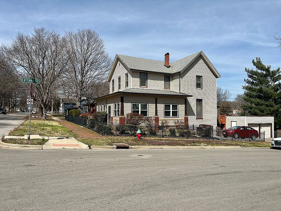 1st image of 600 N Broadway St
