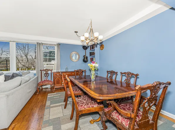 4601 Henry Hudson Parkway West image 3 of 18