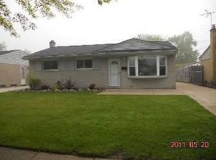 737 Alvin St, Westland, MI 48186