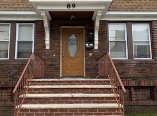 89 W Allen St #2A, Irvington, NJ 07111