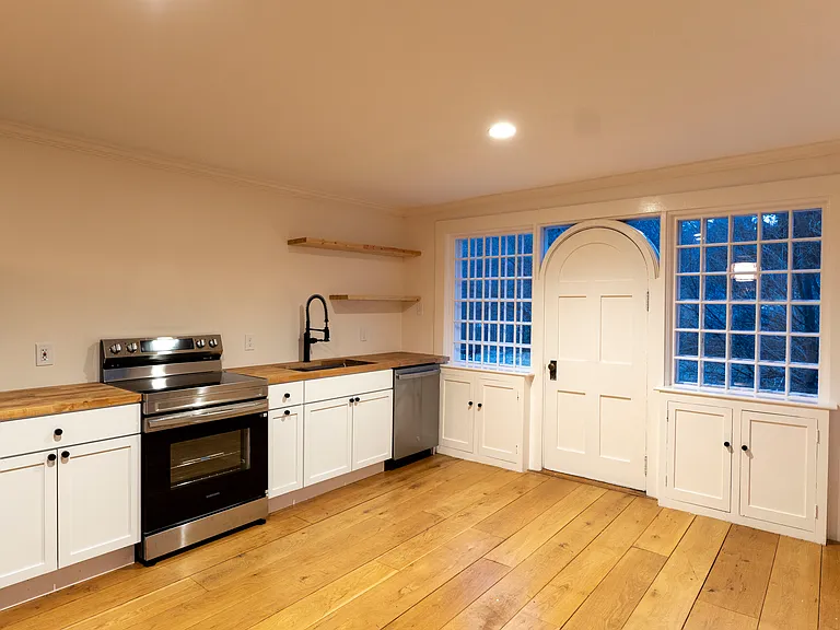 A lovely space waiting for you to come see for yourself!