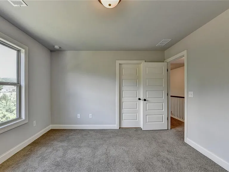 235 Bella Dr — Photo 73