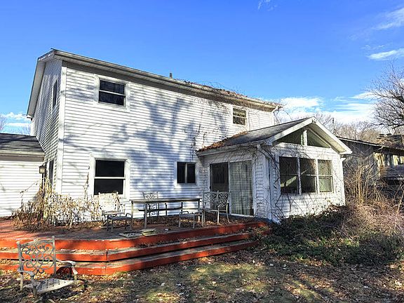 5th image of 8051 Heritage Dr