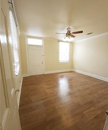 3rd image of 1005 Josephine St APT E