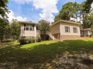 136 Pleasant View Ln, West End, NC 27376
