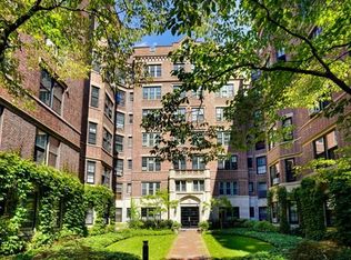 988 Memorial Dr APT 187, Cambridge, MA 02138