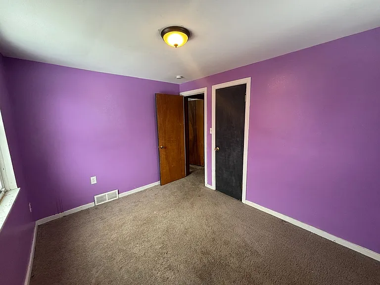 960 Agnew Rd — Photo 10