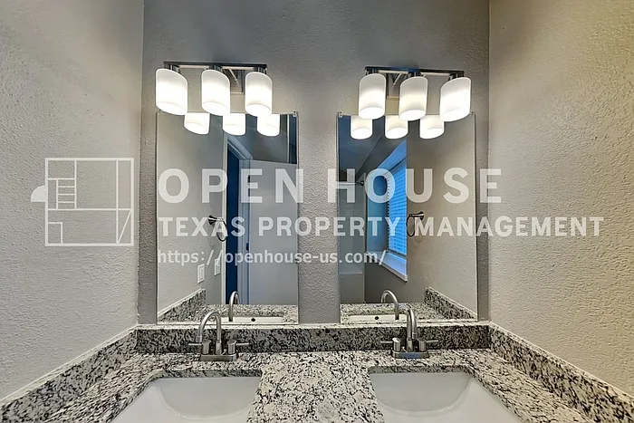 4128 Gardner Dr — Photo 10