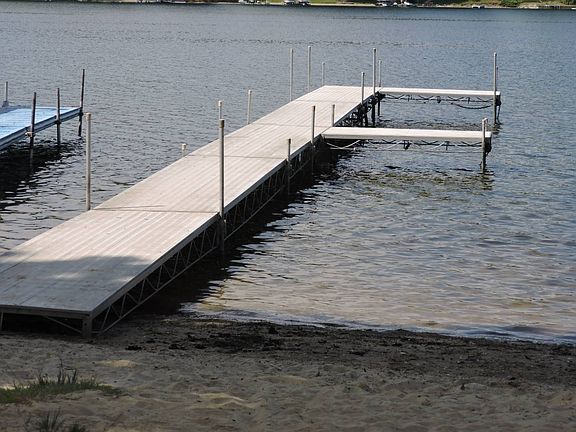 5th image of 66246 Lakeshore Dr