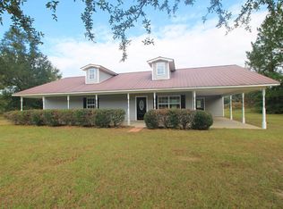 132 Deere John Dr, Lucedale, MS 39452
