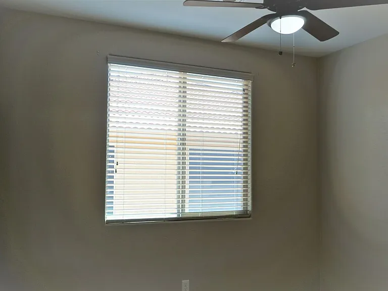 1858 Prairie Grass Dr — Photo 31