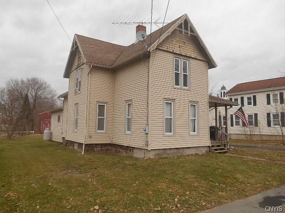 2nd image of 3125 Hollister St