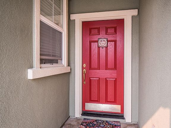 5th image of 12 Pelican Dr
