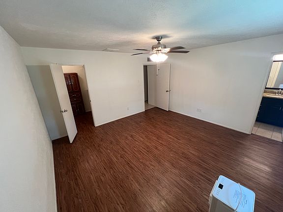 5th image of 5233 Aztec Dr