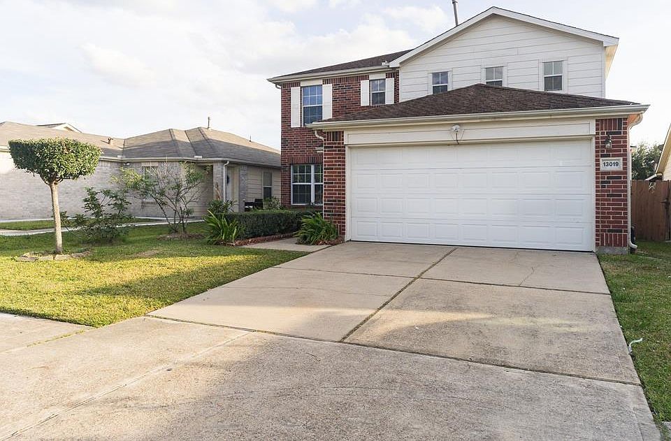 1st image of 13019 Dawn Hollow Ln