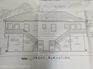 5039 Maplewood Dr, Spring Hill, FL 34607