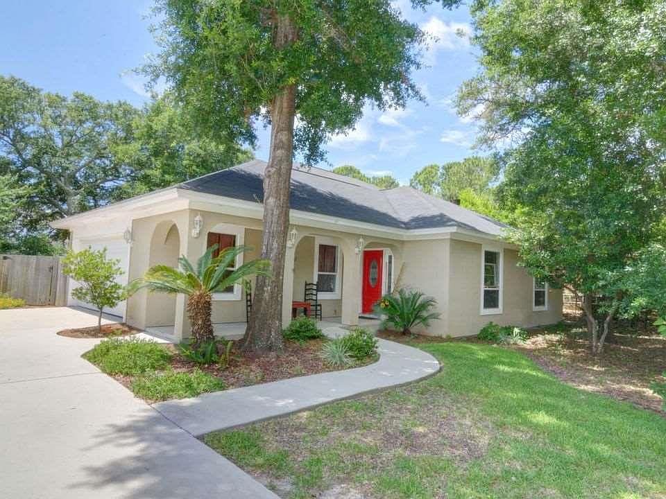 1st image of 307 Shoreline Dr