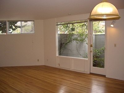 4th image of 2901 Claremont Ave APT 2