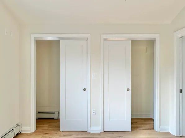 20-21 35th Street image 7 of 11