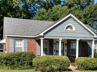 889 E Parkway S, Memphis, TN 38104