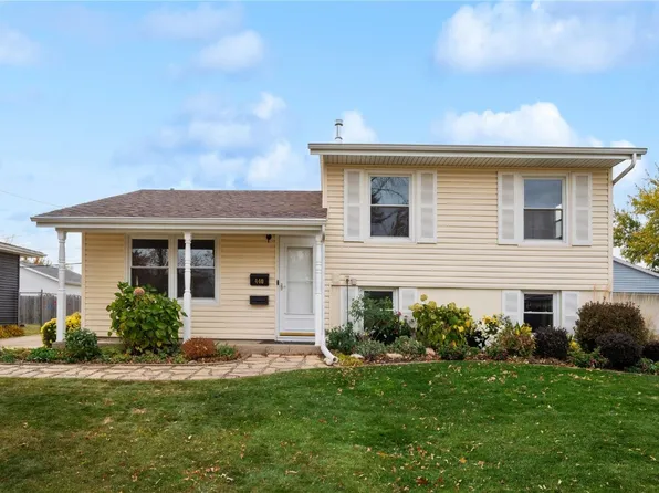 440 Elder Ln NW, Cedar Rapids, IA 52405