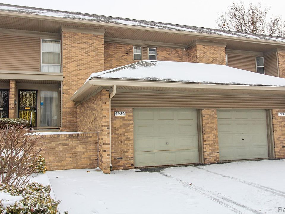 1st image of 1922 Thornhill Pl