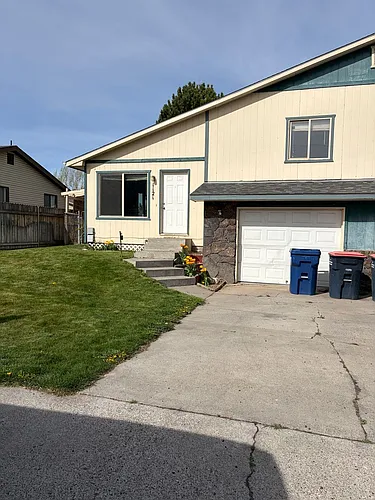 1121 Imperial St Photo 1