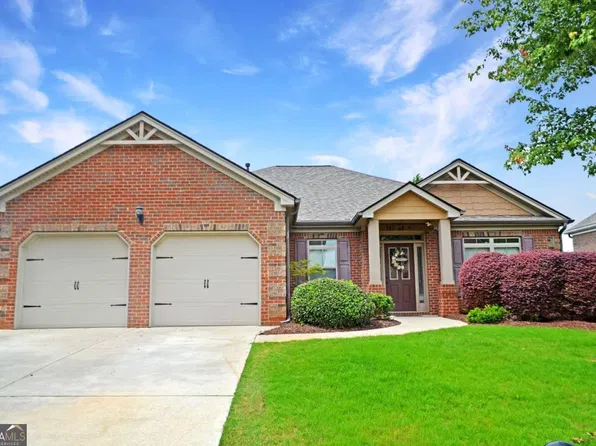 6241 Brookridge Dr, Flowery Branch, GA 30542