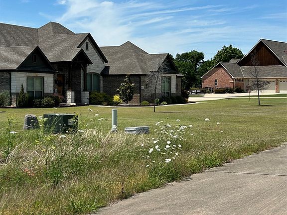 3rd image of 1187 Eagle Lake Dr