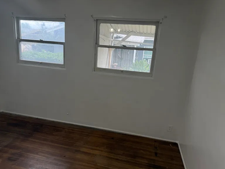 769 E Monterey Ave — Photo 9