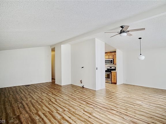4th image of 3249 Tularosa Ln