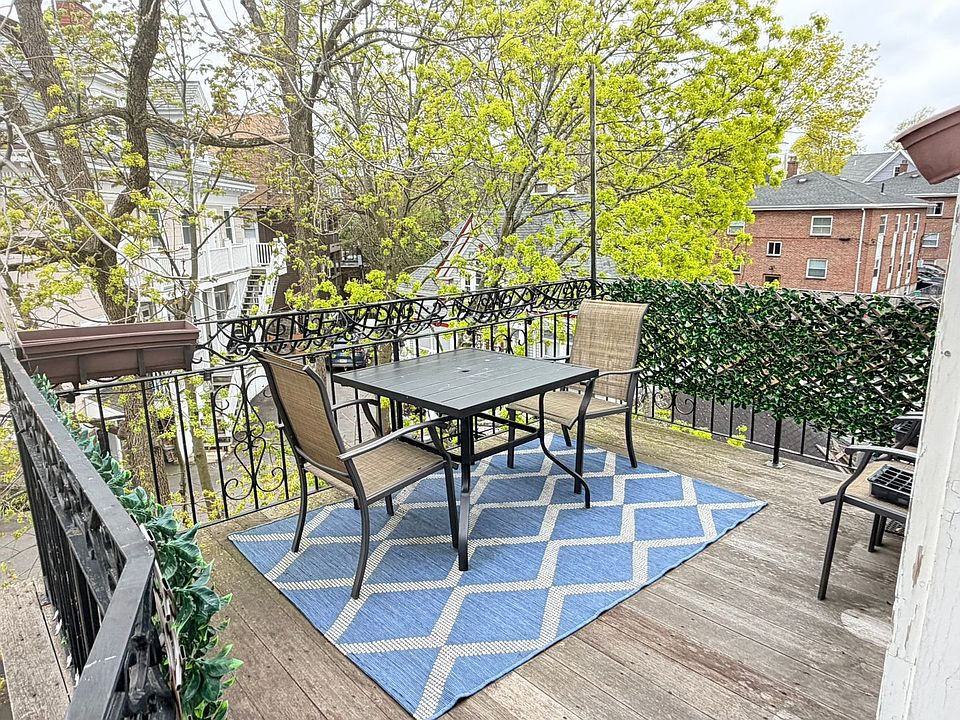 1st image of 4 Sparhawk St #48