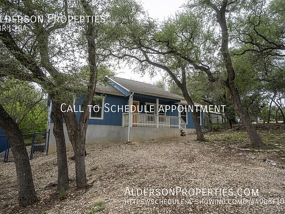 3rd image of 1015 Twin Deer Ln