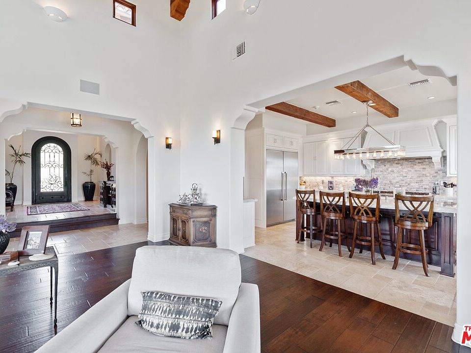 33383 Mulholland Hwy, Malibu, CA 90265 | Zillow