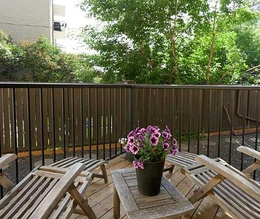 5th image of 808 SE 4th Ave NW #100