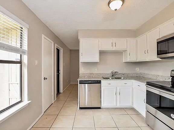 2nd image of 6533 Perry St