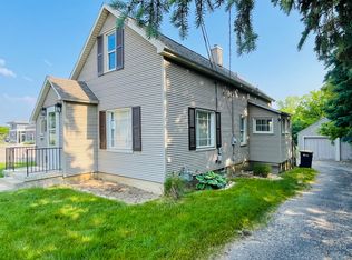 1323 Leonard St NE, Grand Rapids, MI 49505