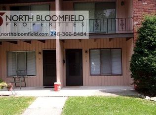 819 N Main St, Milford, MI