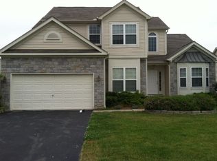 7222 Redwood Valley Ct, Lewis Center, OH 43035