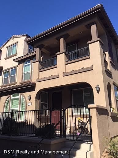 1st image of 418 Penelope Dr