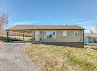121 Church Ln, Kingsport, TN 37660