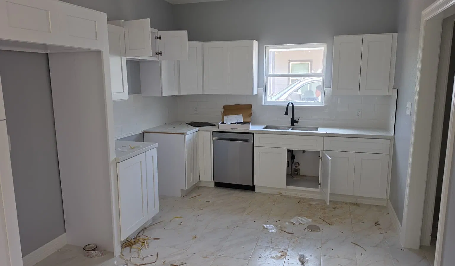 4 bed, 1920 sqft, $2,300 — Photo 3