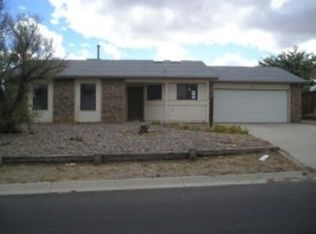 749 Arkansas St SE, Rio Rancho, NM 87124