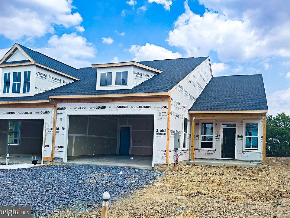1st image of 107 Lawford Way