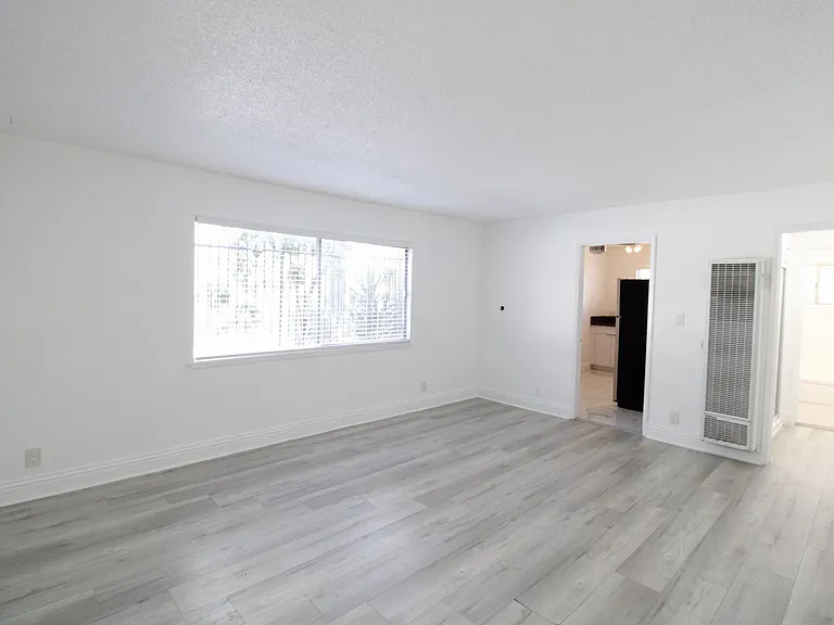 Westmont Apartments LLC — Photo 24