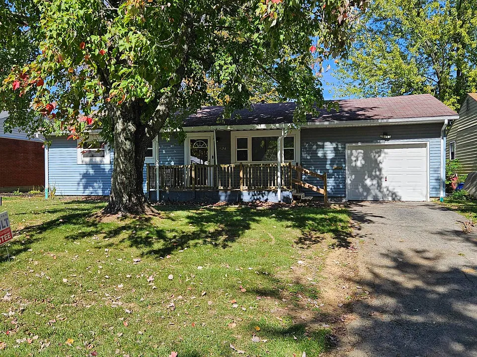 124 W Josie Ave
