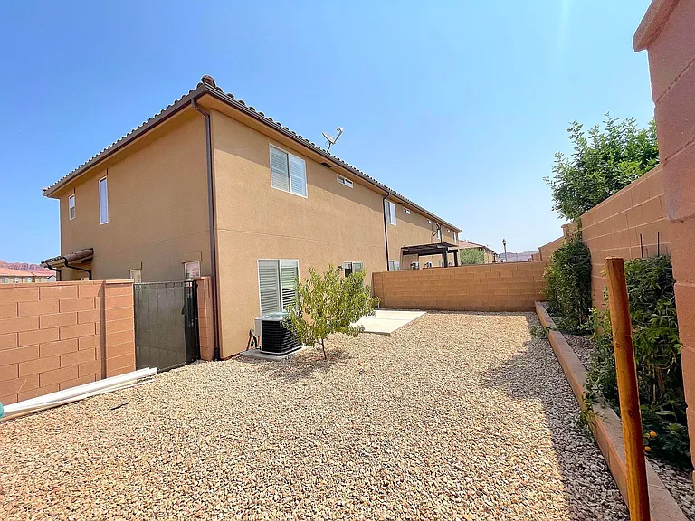 3971 Bella Vista Dr — Photo 26