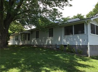 126 Scenic View Dr, Swannanoa, NC 28778