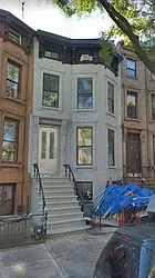 Rented by Nest Seekers International